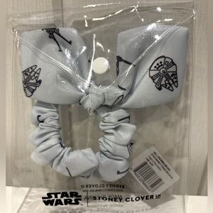 Stoney Clover Lane STAR WARS Nylon Scrunchie - Flight of the Falcon (Light Blue)